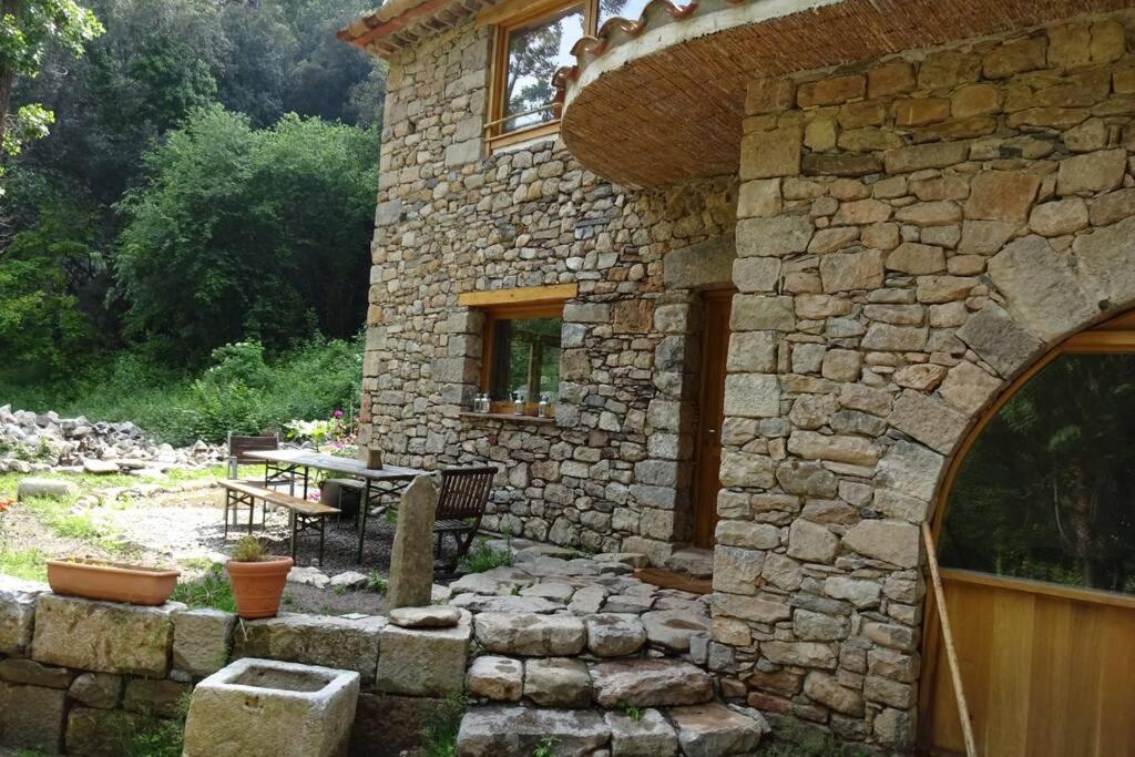 Апартаменты Pont De Valenti Mountain Retreat Жирона Экстерьер фото